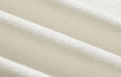 中国轻纺城：秋冬针织面料多款畅销